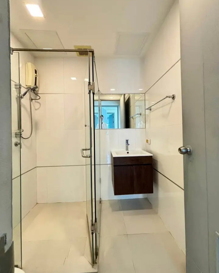 รูป 🌟 Thru Thonglor ( 260719 ) Size 62 SQ.M Type 2 Bedroom 2 Bathroom On the 24thFloor  Rental.30,000 THB - รูปที่ 3/4