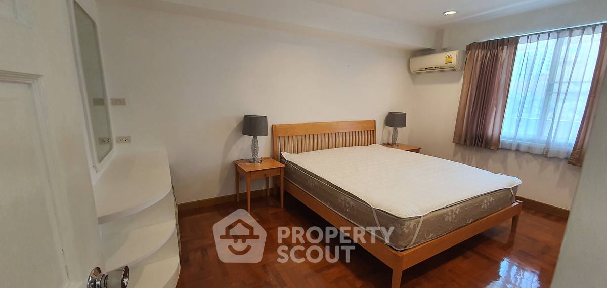 picture 3-BR Royal Castle Sukhumvit Near BTS Phrom Phong (ID 886656) - 9/19
