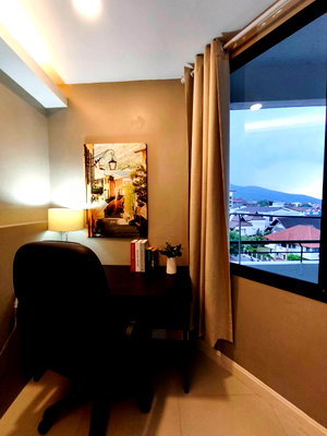 Condos for rent 700 Year Sports Arena Chiang Mai : The Trio Condo Chiang Mai, Spacious Unit with Beautiful Doi Suthep Mountain View, Common Area Fee and AIS Internet Included.
