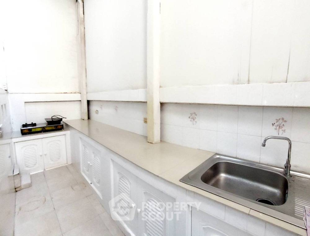 รูป ทาวน์เฮาส์ 3 ห้องนอน 263 ตร.ม. Baan Klang Muang The Paris Rama 9-Ramkamhaeng ARL หัวหมาก (ID 1417160) - รูปที่ 11/16