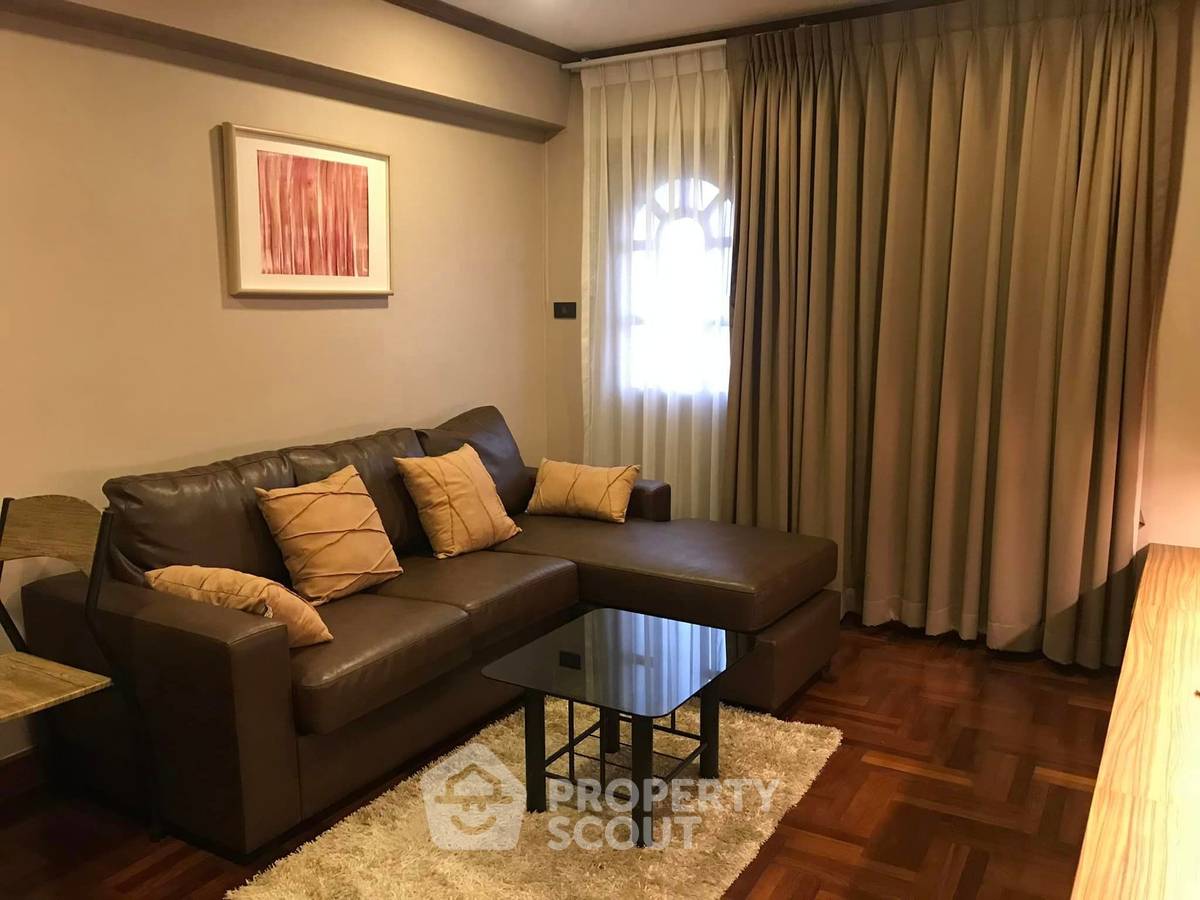 picture Great Value 1-BR At Thonglor Tower Condominium Near BTS Thong Lor (ID 944557) - 2/13
