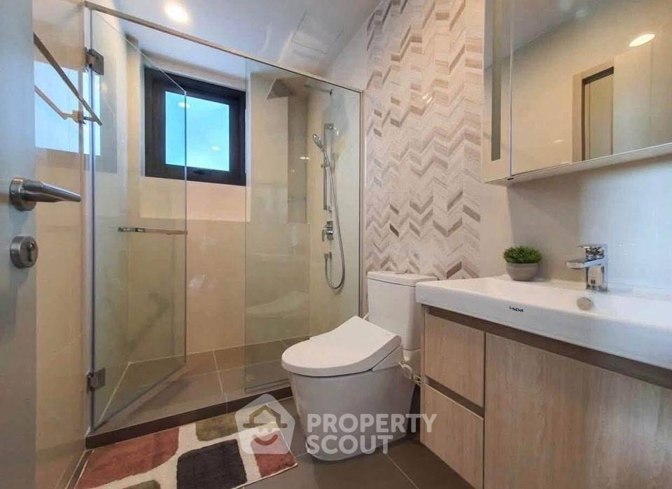 รูป คอนโด 2 ห้องนอน ชั้น 18 ที่ Oka Haus Sukhumvit 36 ใกล้ BTS ทองหล่อ (ID 3155894) - รูปที่ 8/8