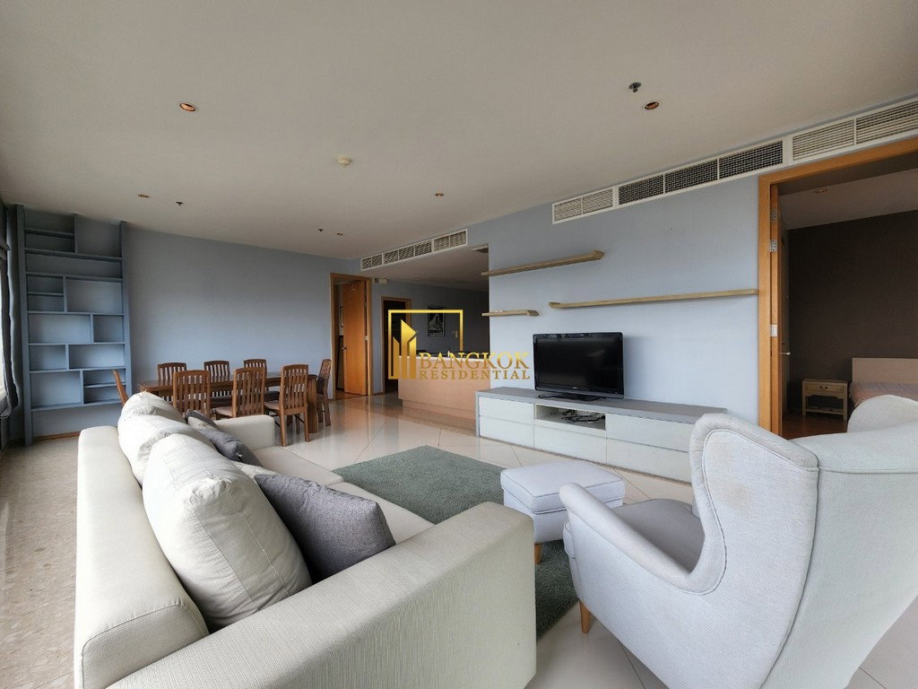 รูป The Empire Place | Impressive 2 Bedroom Condo For Rent - BR14603CD - รูปที่ 4/40