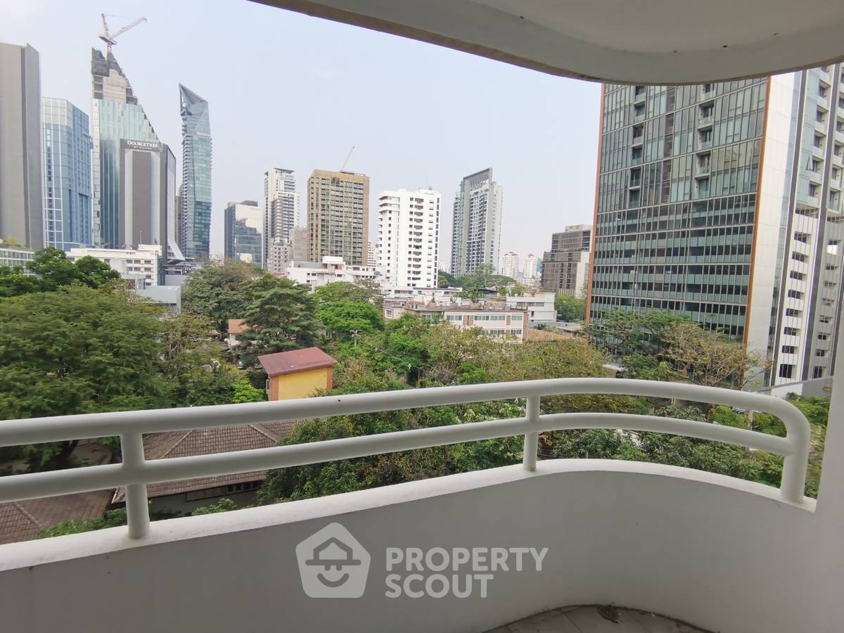 picture Pet-Friendly 3-BR 250 Sqm At Regent On The Park 1, BTS Phrom Phong (ID 514434) - 18/19