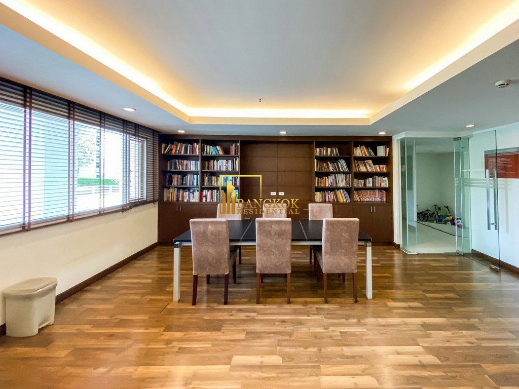 รูป The Rajdamri | Contemporary 2 Bed Duplex Condo in Prime Area - BR18600CD - รูปที่ 28/34