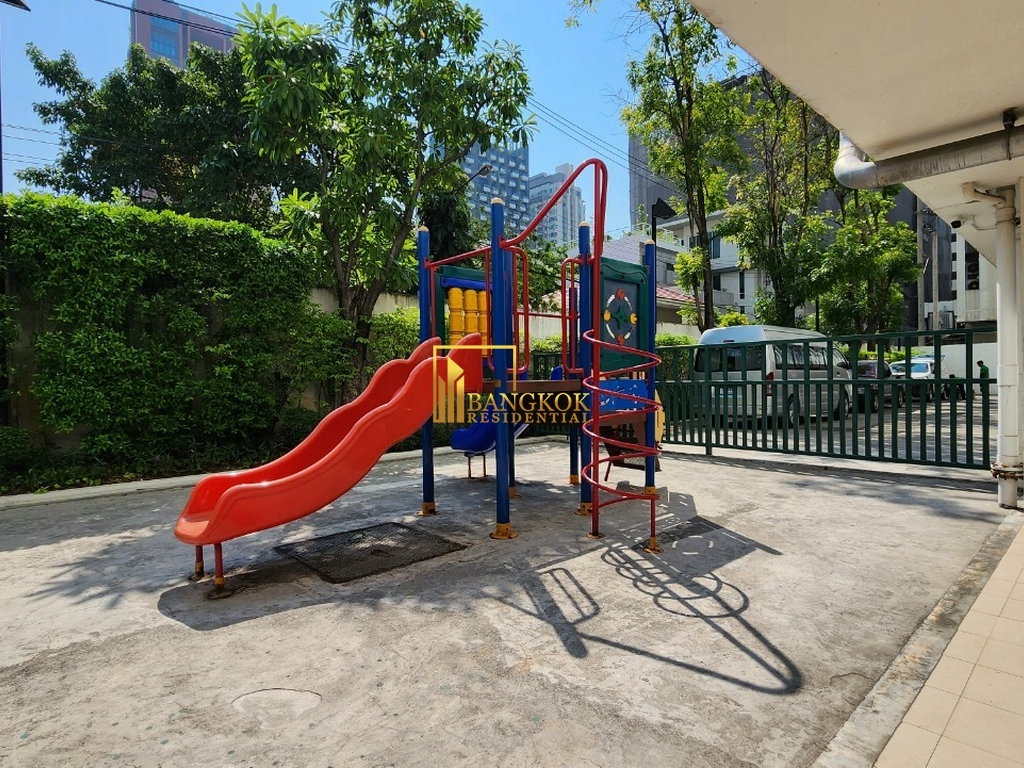 รูป Wind Sukhumvit 23 | Modern 2 Bed Condo For Rent in Asoke - BR1793CD - รูปที่ 26/29