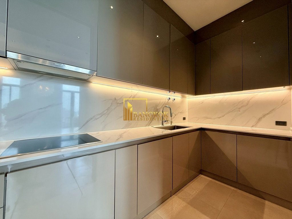 picture The Diplomat 39 | Luxurious 3 Bedroom Condo in Phrom Phong - BR60804CD - 9/45