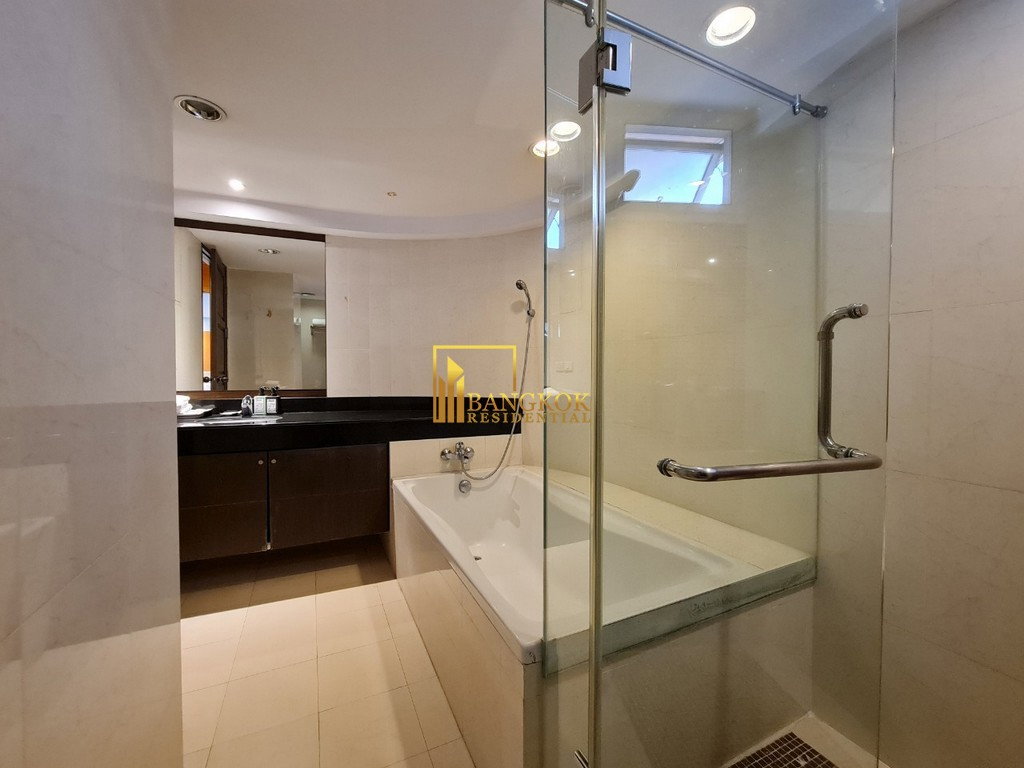 picture Superb 4 Bedroom Apartment in Vibrant Area - BR20068AP - 23/42