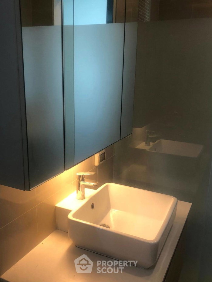 picture 100m From MRT Phetchaburi | 1-BR Q Asoke, 32nd Floor (ID 2867220) - 4/7