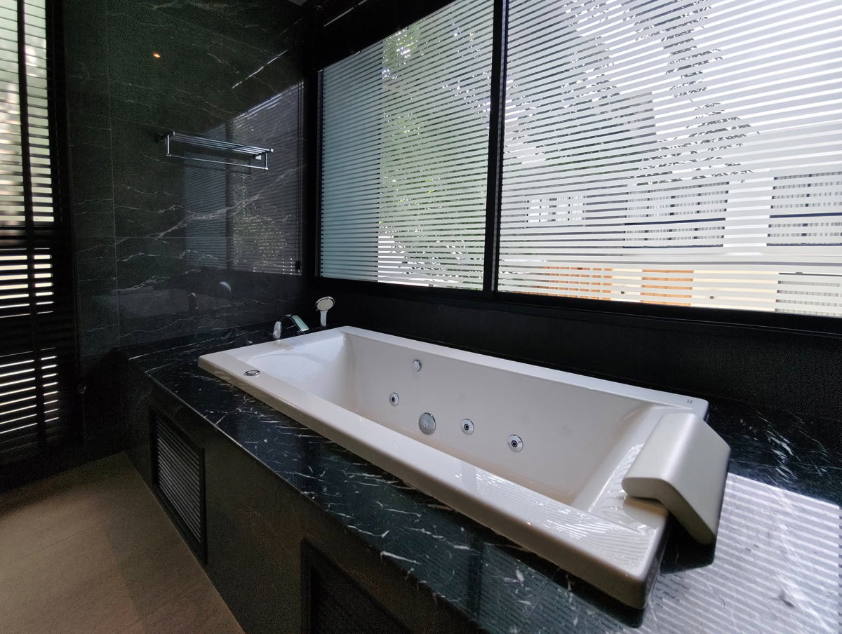 picture POOL VILLA, BAAN WANG TARN 2, Elegant 2-Storey Modern Contemporary Pool Villa. - 20/56