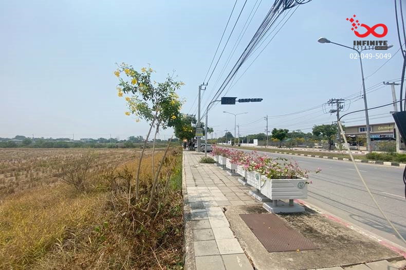 รูป ขายที่ดินแปลงใหญ่ 43 ไร่ 15.5 ตร.ว. ติดถนนไมตรีจิต หนองจอก ทำเลดี - รูปที่ 4/8
