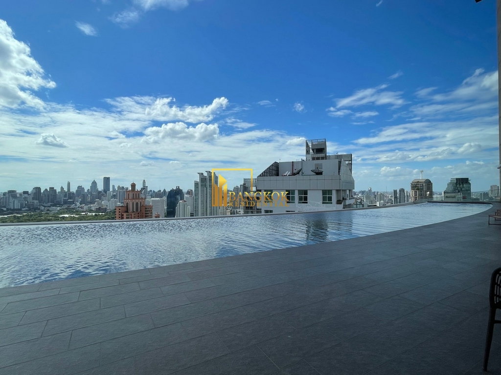 รูป The Lumpini 24 | Charming 2 Bedroom Condo in Sukhumvit 24 - BR11055CD - รูปที่ 17/24