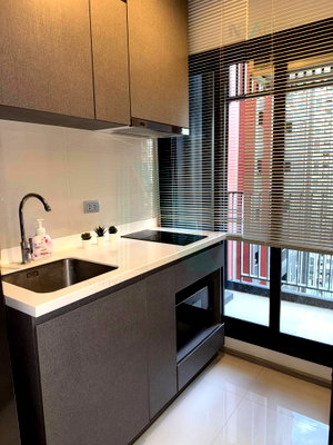 Condos for rent : 🎊 For Rent Condo LIFE ASOKE HYPE Building 1, Floor 31,1 bed room, Room size 26.00 sqm