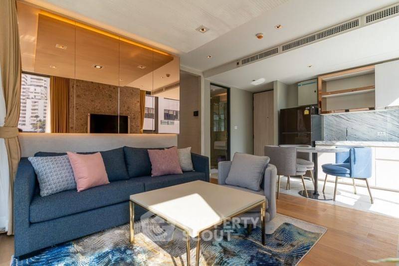picture 2-BR 111 Residence Luxury Near MRT Phetchaburi (ID 637651) - 1/13