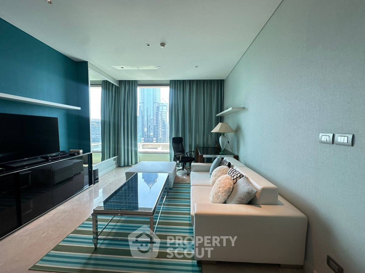picture Spacious 1-BR 70 Sqm At Sindhorn Residence Near BTS Ratchadamri (ID 3153866) - 2/10