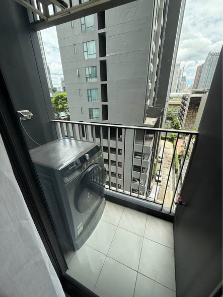 รูป PFD-08905 ให้เช่าคอนโด ไลฟ์ อโศก - พระราม 9 (Life Asoke - Rama 9) ห้องวิวเมือง แต่งครบพร้อมอยู่ ใกล้ MRT พระราม 9 เพียง 300 เมตร 🏙️✨ - รูปที่ 5/5