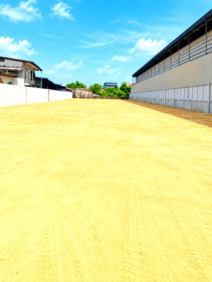 ที่ดิน ร้อยเอ็ด : ขายที่ดิน 1 ไร่ 2 งาน รอบเมือง ร้อยเอ็ด ถมแล้ว ติดถนน 4 เลน พร้อมสร้าง เดินทางสะดวก