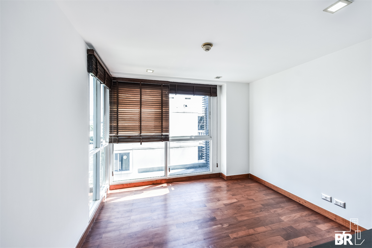 picture The Fah Aree 4 Condo in Business District near BTS Ari - 10/10