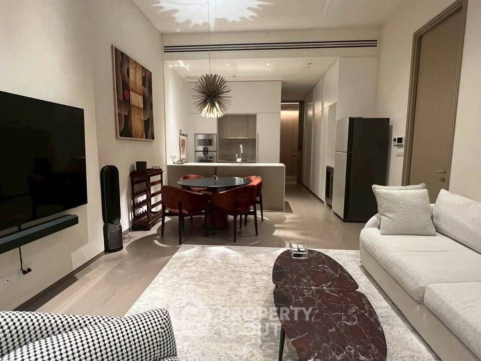 picture Pet-Friendly 1-BR At SCOPE Langsuan, 200m To BTS Chit Lom (ID 2797879) - 3/7