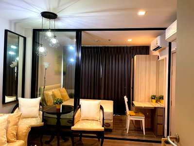 Condos for sale : S1535 The Politan Rive. Beautiful room, fully furnished, special price.