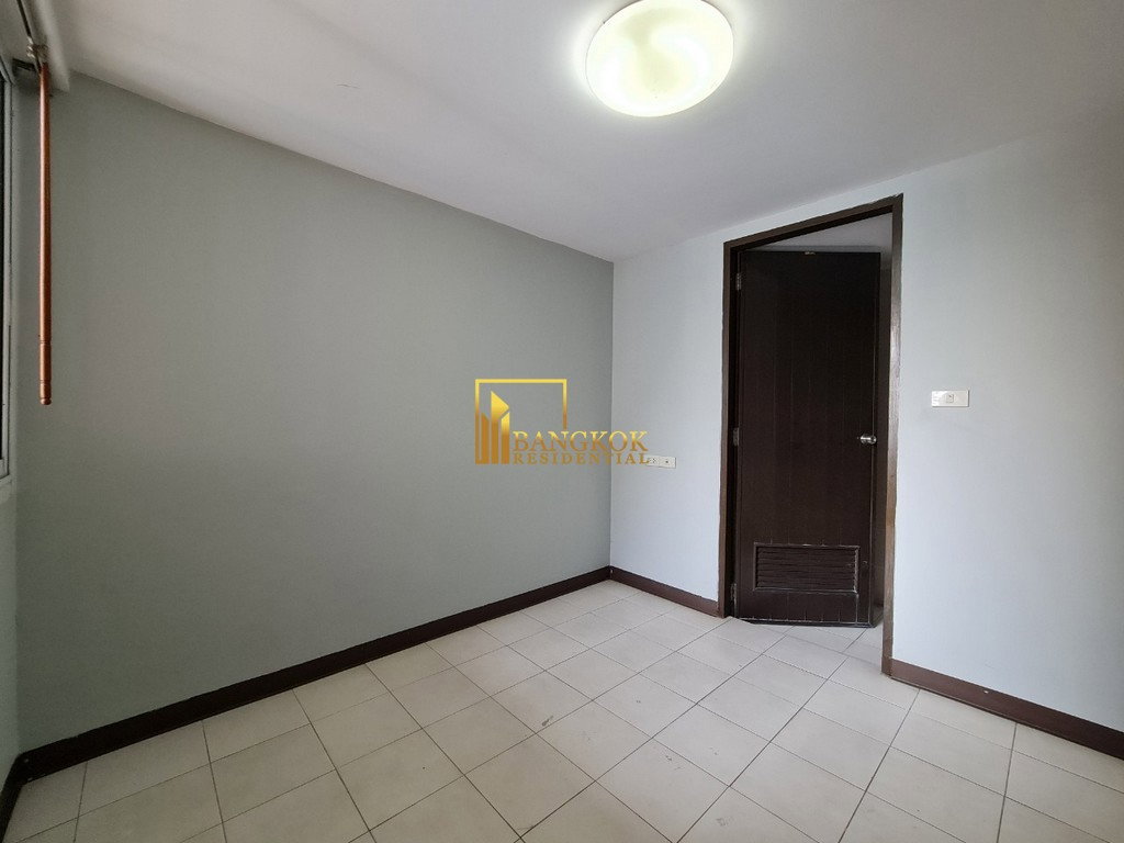 picture Superb 4 Bedroom Apartment in Vibrant Area - BR20068AP - 13/42