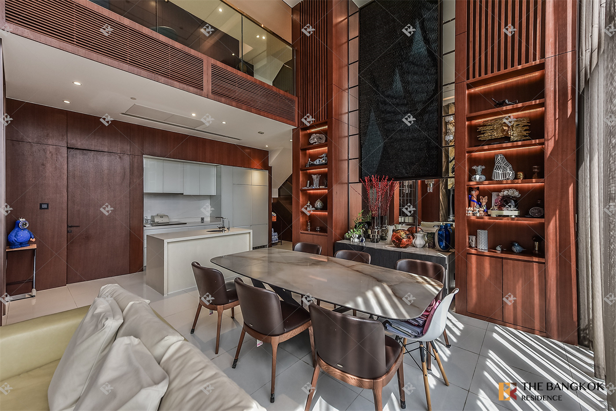 picture Ultimate Luxury Lifestyle with Convenience Vittorio Sukhumvit 39 near BTS Phrom Phong - 2/10