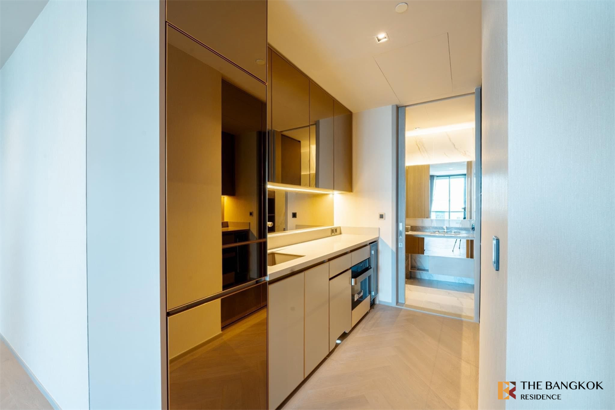 รูป สะดวกสบายกับไลฟ์สไตล์สุด Luxury เดอะ รีเสิร์ฟ สาทร - รูปที่ 10/10