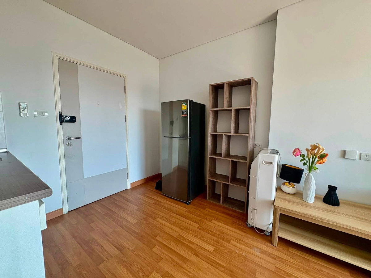 รูป Rent Lumpini place รัชดา - สาธุ 28 ตรม. 1นอน เฟอร์ครบ 12,500 บาท - รูปที่ 4/9