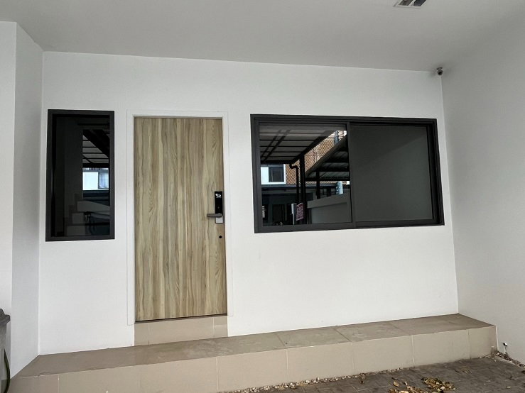 รูป ให้เช่าทาวน์โฮม 4 ชั้น ซอยนาคนิวาส 48 / โครงการ เดอะลอฟท์ บาย ไอ-เซน ลาดพร้าว 71 / บ้านสวยมาก / แอร์ทั้งหลัง / อยู่อาศัย หรือ Home Office - รูปที่ 3/14