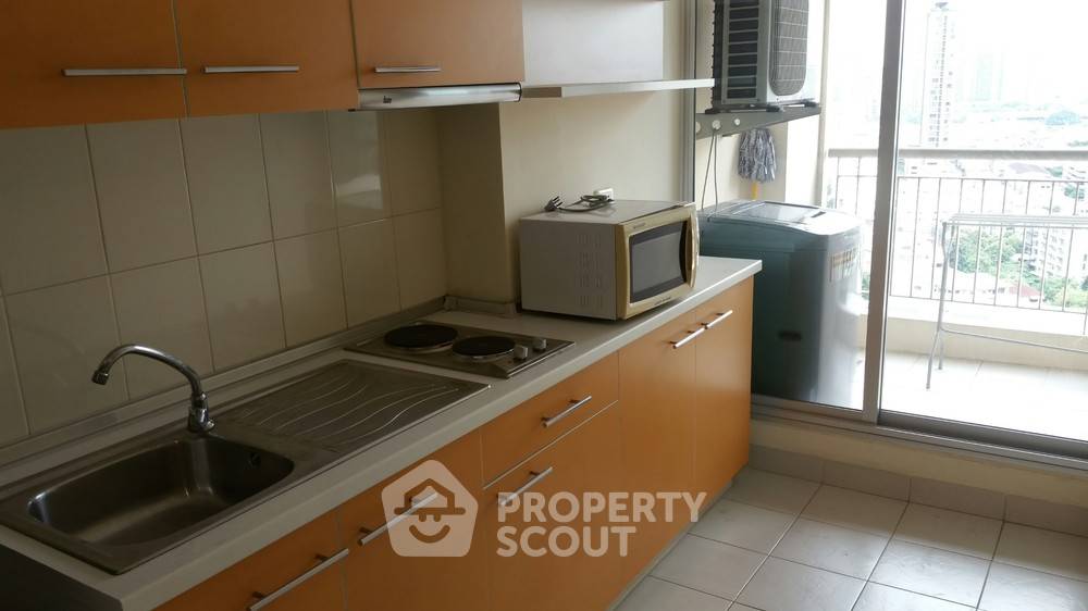 picture Great Value 1-BR At Life @ Sukhumvit 65, 300m To BTS Phra Khanong (ID 302981) - 3/12