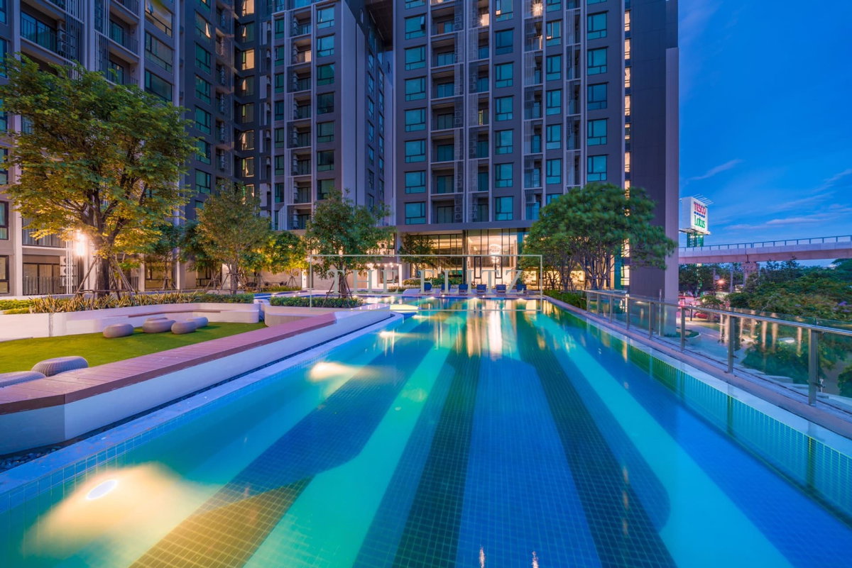 รูป ✨ Expansive Double-Volume Living Space Designed for Modern Prestige ✨ - รูปที่ 19/24