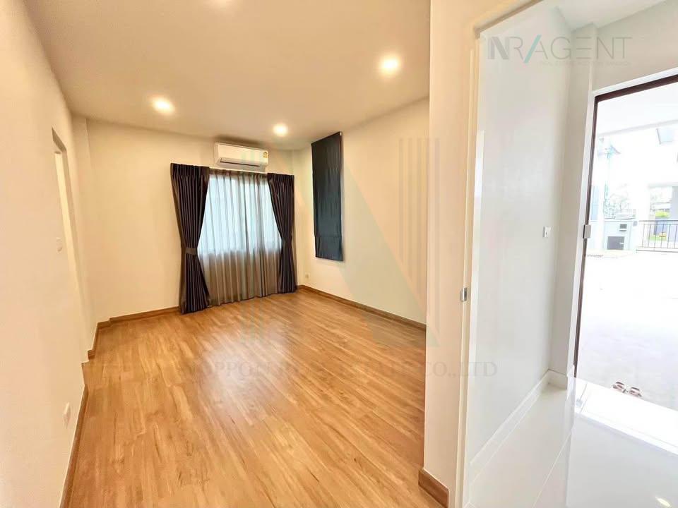 รูป 📌 ขายบ้านเดี่ยว โครงการ เซนโทร วิภาวดี 2 ชั้น 4 ห้องนอน 5 ห้องน้ำ - รูปที่ 8/8