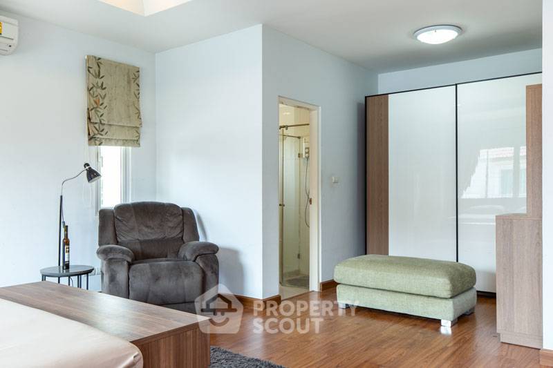 picture 4-BR House, 255 Sqm, Bang Len, Bang Yai, Nonthaburi (ID 1145980) - 7/11