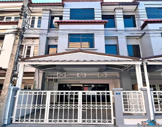 รูป ให้เช่าทาวน์โฮม 3 ชั้น / ซอยรามอินทรา 34 / Renovate ใหม่ / แอร์ 3 เครื่อง / เฟอร์นิเจอร์บางส่วน / อยู่อาศัย หรือ Home Office - รูปที่ 1/14
