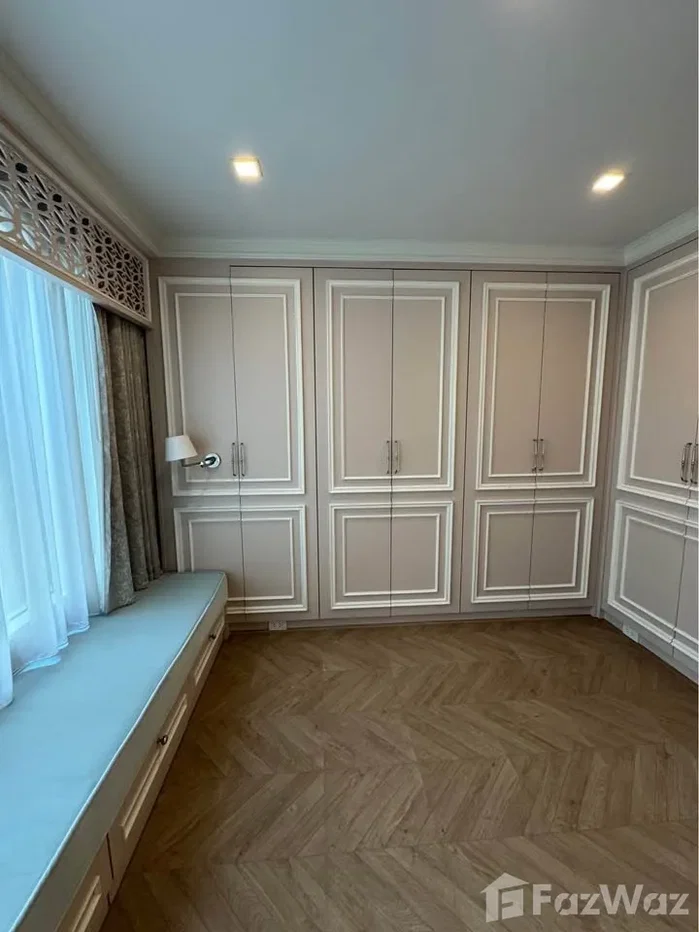 picture Newly renovated with a modern island kitchen - full oven an 6649840 - 4/12