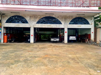 Shophouses for rent Bangkok : Shophouse for Rent ​​Srinakarin Road