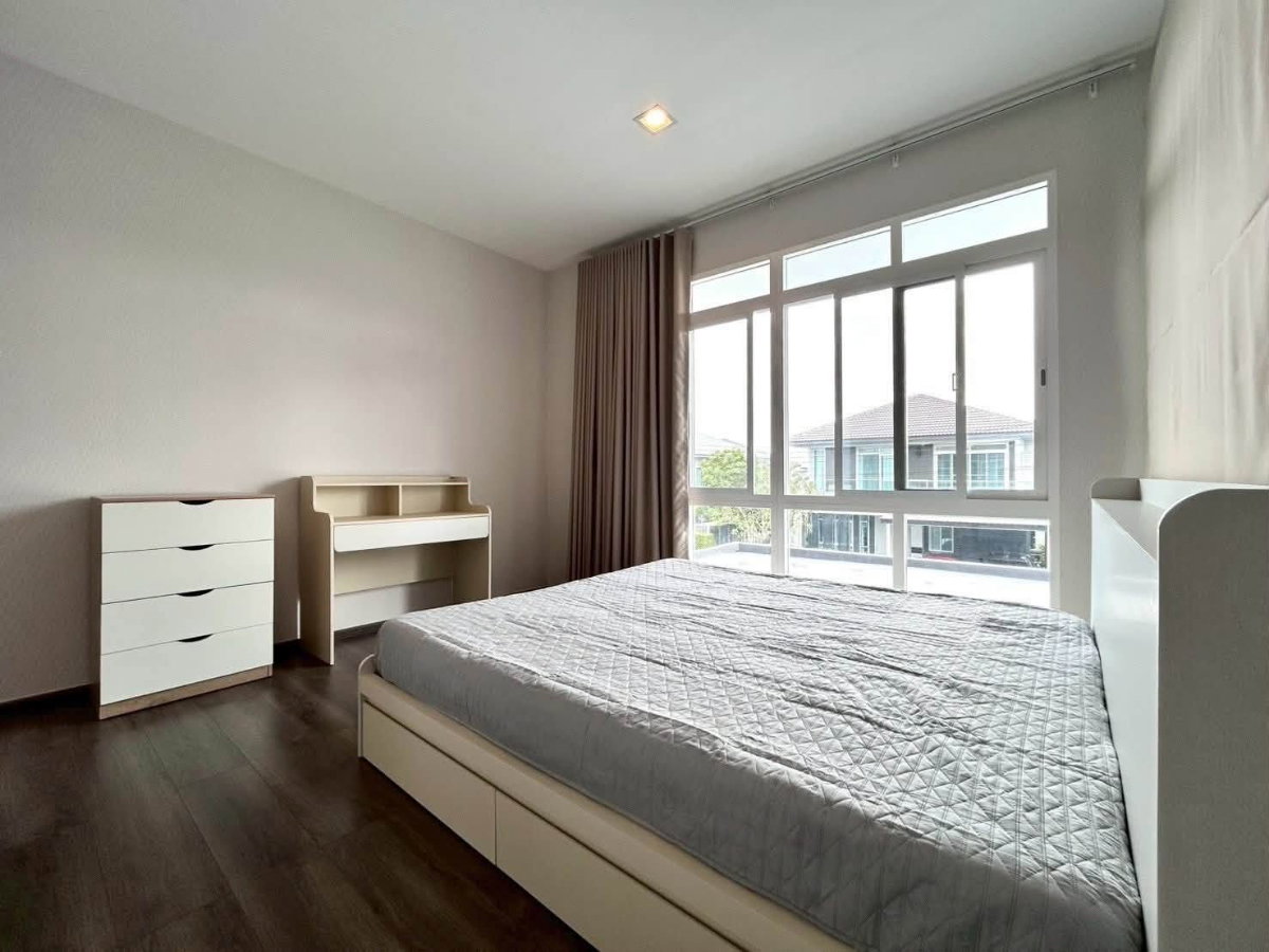 รูป 🏡✨ ให้เช่าบ้านเดี่ยว 2 ชั้น หลังใหญ่ พร้อมคลับเฮ้าส์และสระว่ายน้ำ ✨🏡 #A8-H0675 - รูปที่ 13/16