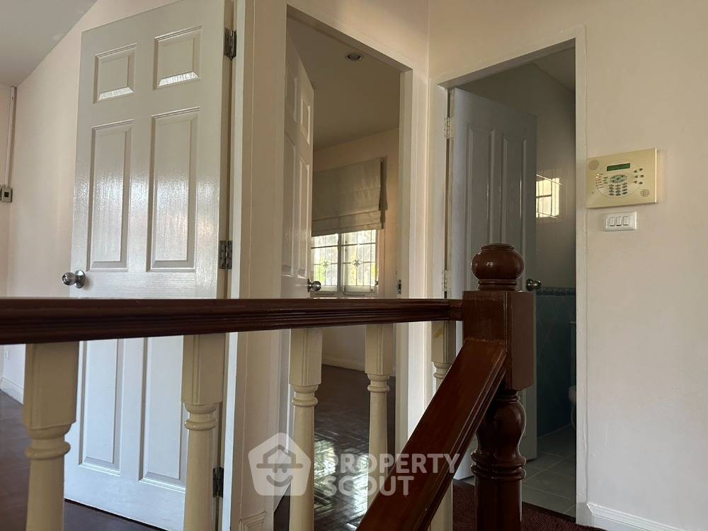 picture 200 Sqm 3-BR House At Perfect Place Ramkhamhaeng 164 (ID 1518428) - 9/11