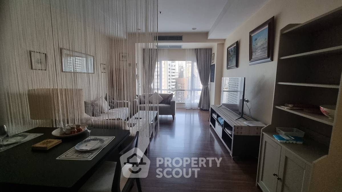 picture 200m To BTS Nana | 16th-Floor 2-BR The Trendy Condominium (ID 3157087) - 9/16