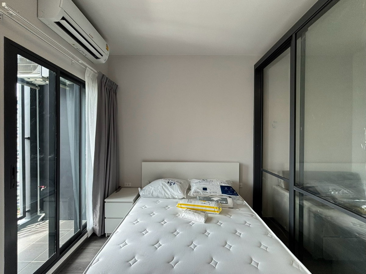 รูป For Rent: Ideo Sukhumvit-Rama 4 Fully Furnished unit with nice view near BTS Phrakhanong - รูปที่ 8/14