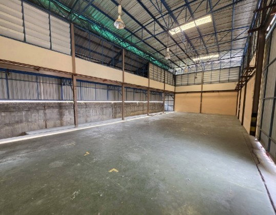 รูป ให้เช่าโรงงาน โกดัง พร้อมสำนักงาน /ใกล้ นิคมบางปู / อยู่ในซอยบุญมีทรัพย์ เทพารักษ์ / พื้นที่ดิน 3 ไร่กว่า / พื้นที่ใช้สอยรวม 5000 ตารางเมตร / มี รง 4  - รูปที่ 4/21