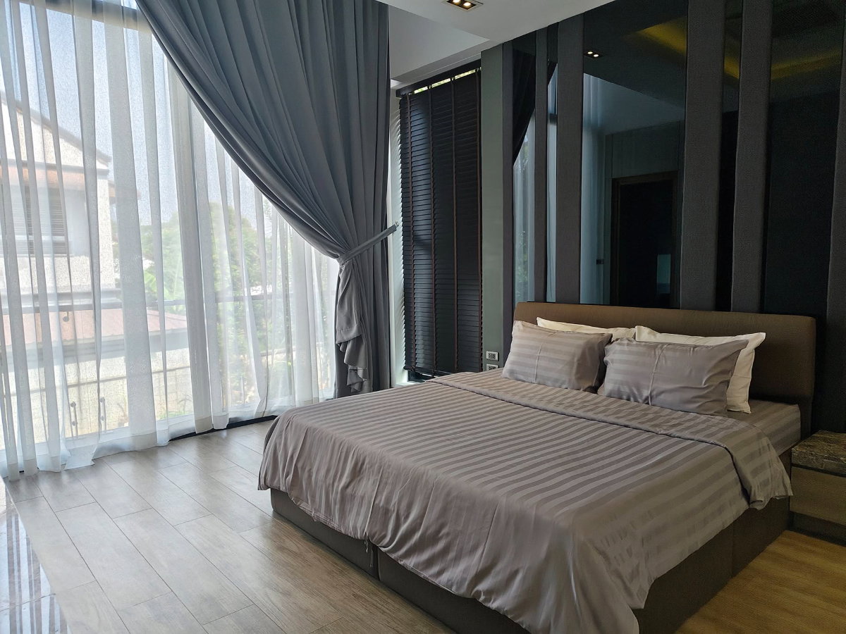picture POOL VILLA, BAAN WANG TARN 2, Elegant 2-Storey Modern Contemporary Pool Villa. - 23/56