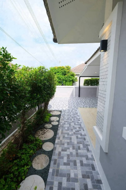 รูป 🏡 ขายด่วน! บ้านเดี่ยวสร้างใหม่ มือ 1 ทำเลทอง ท่ารั้ว วงแหวนรอบ 3 เชียงใหม่ 3.29 ลบ. 📞 063-664-9056 - รูปที่ 3/20