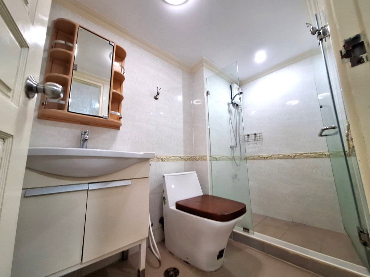 picture For Rent Lumpini Place Sathon Studio 30 Sq.M. 2 Floor  - 12/17
