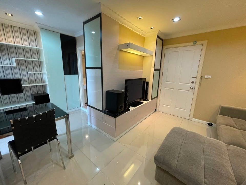 รูป [VR0632] 🔥 16,000/เดือน | Lumpini Place พระราม 9-รัชดา เครื่องใช้ไฟฟ้าครบ  ฟรีรถรับ-ส่ง MRT พระราม 9! 🔥 - รูปที่ 7/15