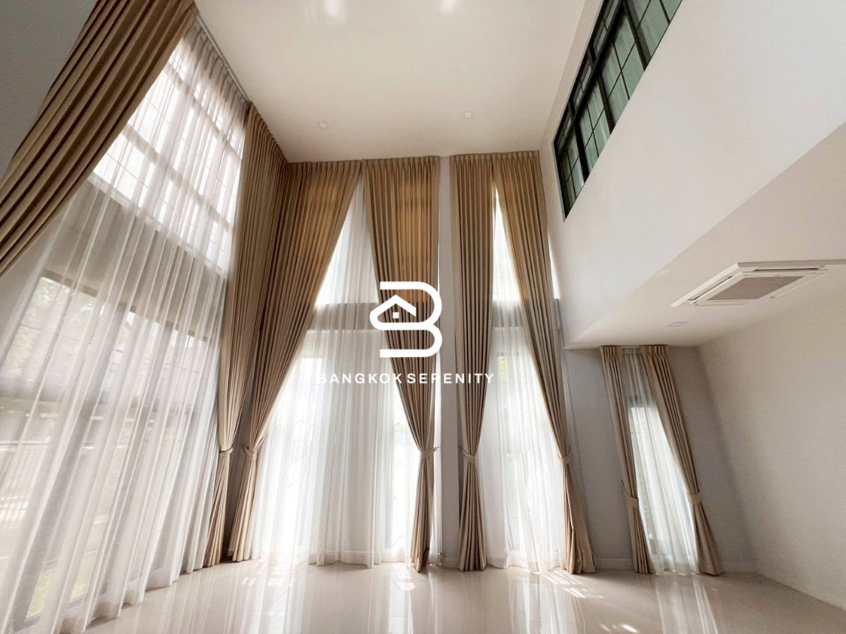 picture Luxury House for Rent at Palazzo Srinakarin - 19/24