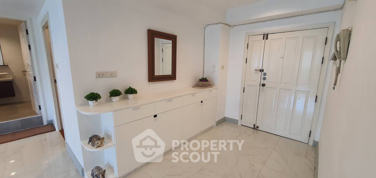 picture 3-BR Royal Castle Sukhumvit Near BTS Phrom Phong (ID 886656) - 8/19