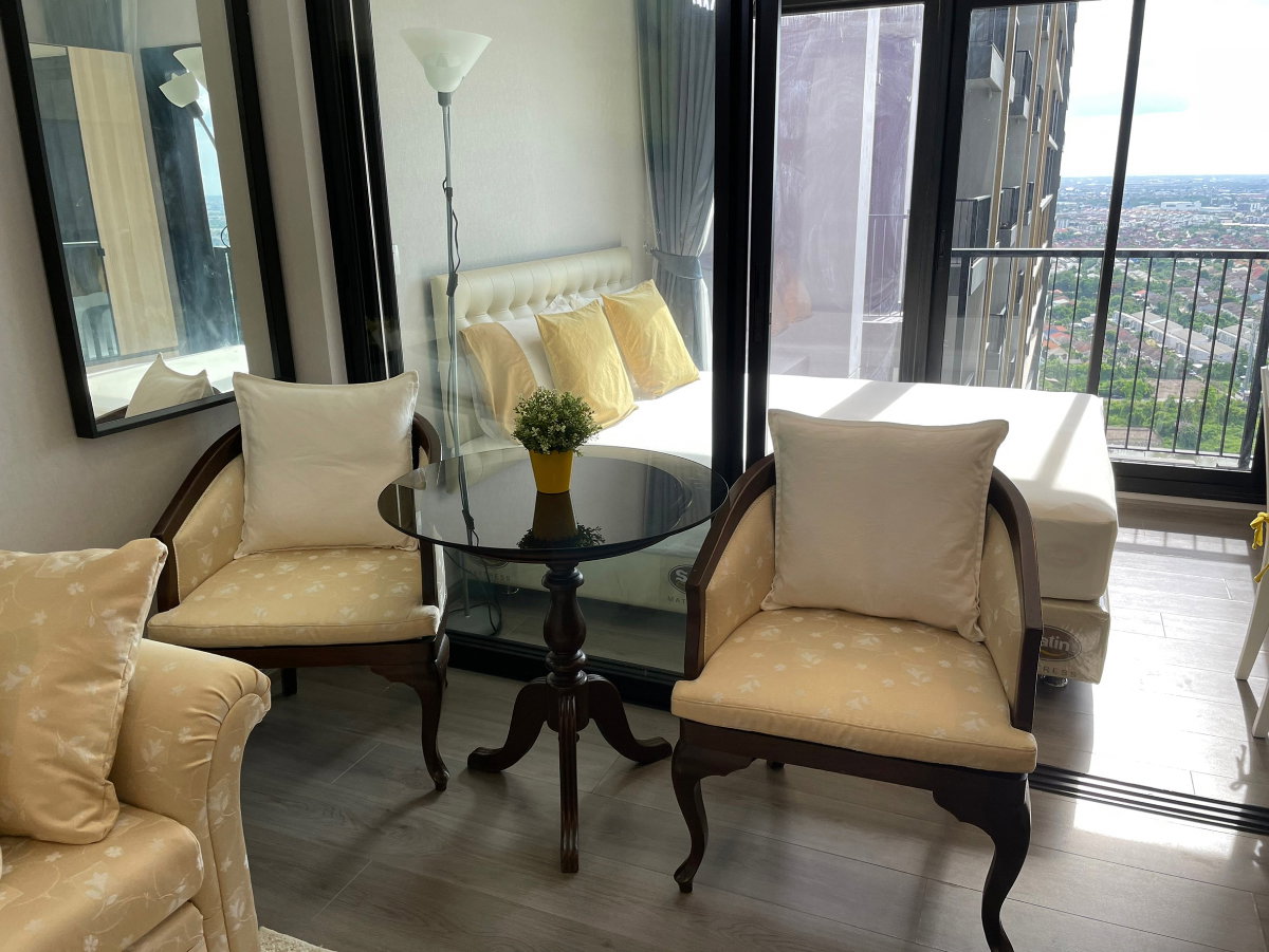 รูป S1535 คอนโด The Politan Rive (เดอะ โพลิแทน รีฟ) ห้องสวย เฟอร์ครบ ราคาพิเศษ - รูปที่ 10/12