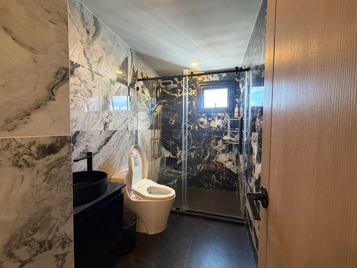 picture Luxury Riverside Project for Sale | A Rare Find. ðĨ - 8/13
