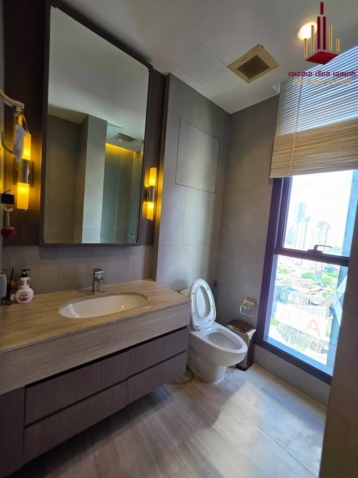 picture ✨ For Rent: The Diplomat Sathorn Condo ✨ 💰 Only 75,000 THB/month - 7/8